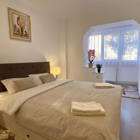 Trust Apartaments Braşov Buitenkant foto